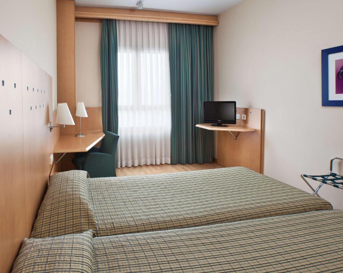 Crisol Leganes Hotel Eksteriør billede