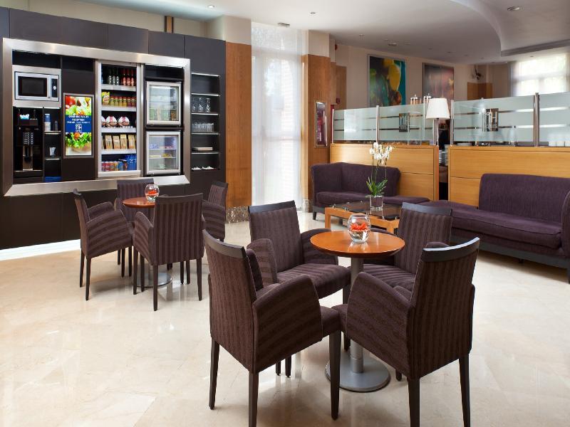 Crisol Leganes Hotel Eksteriør billede